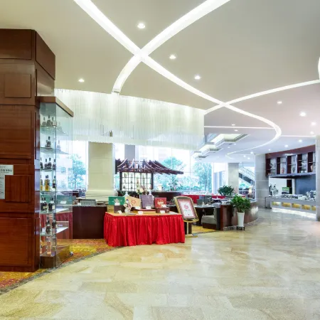 Red Forest Hotel