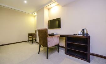 Liangjiang Yuepin Hotel (Chongqing Longhu Yuanzhu Branch)