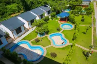 Yingxi Tangquan Resort - 2 Yıldız