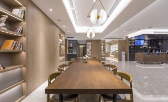 Hanting Shanghai Lujiazui Oriental Pearl New Hotel