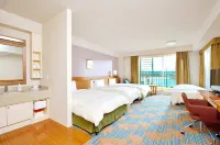 Vessel Hotel Campana Okinawa