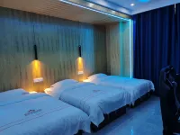 Ruhua E-Sports Hotel (Desheng Street)