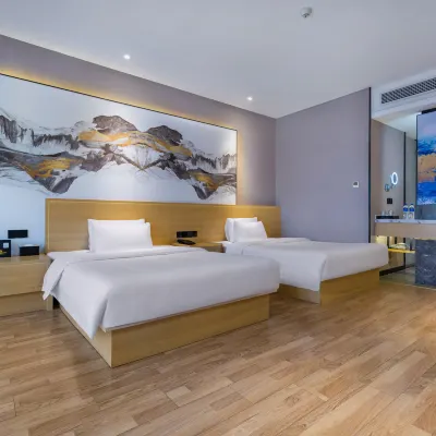 Holiday Inn Golden (Huaibei Stadium) Hotels near Huaibei Museum
