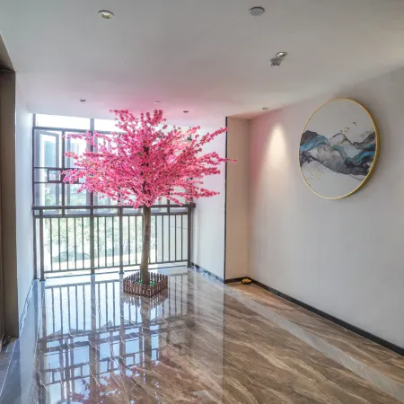 Yunan Yuehu Garden Hotel