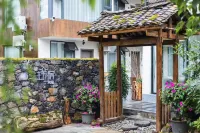 Pusu Guesthouse Отели рядом с достопримечательностью «Чжаоша Камбоджа»