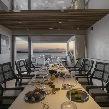 Miyue ·Shenzhen Positano Cliff Seaview Beauty Hotel