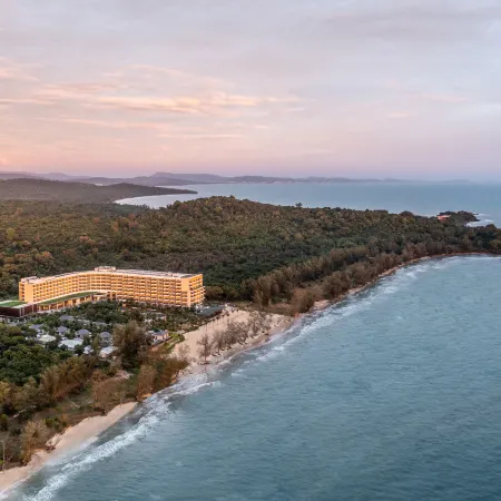 Crowne Plaza Phu Quoc Starbay by IHG