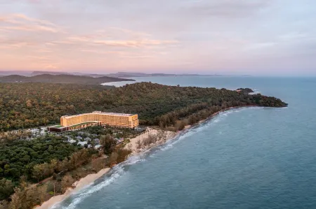 Crowne Plaza Phu Quoc Starbay