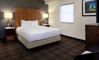 DoubleTree by Hilton Hotel & Suites Pittsburgh Downtown