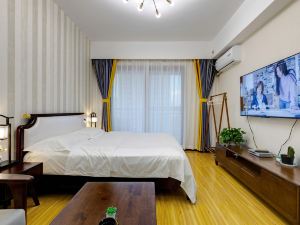 Aijia Hotel Apartment (Wuhan Xudong Wangjiadun Metro Station)