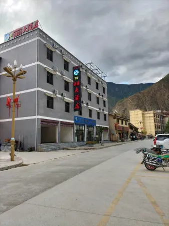 Chayu 2196666 Grand Hotel