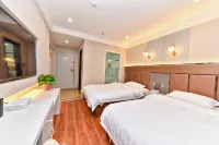 Guorui Hotel (Fuyang Yinghuai Avenue Municipal Government)