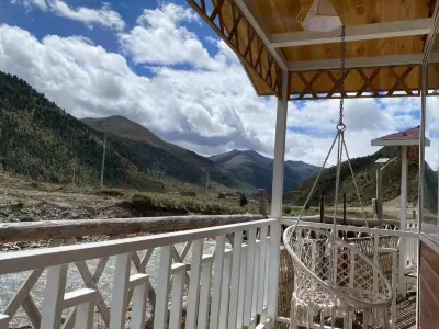 Kangdingsu Yuan Homestay Hotels in Leng Ga Cuo/ Zi Mei Ya Kou