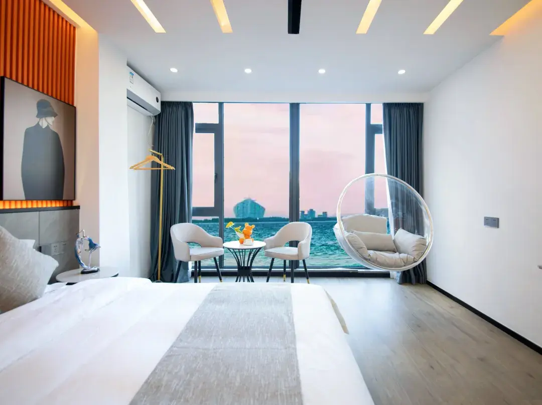 Summer Surf Beauty Hotel - Sanya