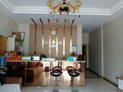 Jingzhou Yilian Theme Hotel