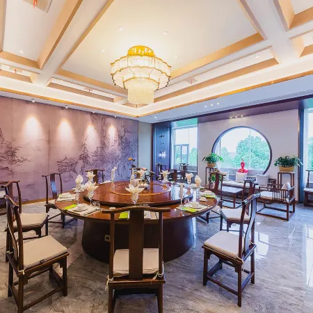 Anqing Hotel