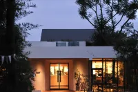 Yuanjia Hotels in Pujiang