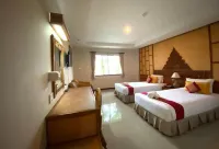 100 Islands Resort & Spa