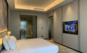 Qingyang Champs Elysees Hotel