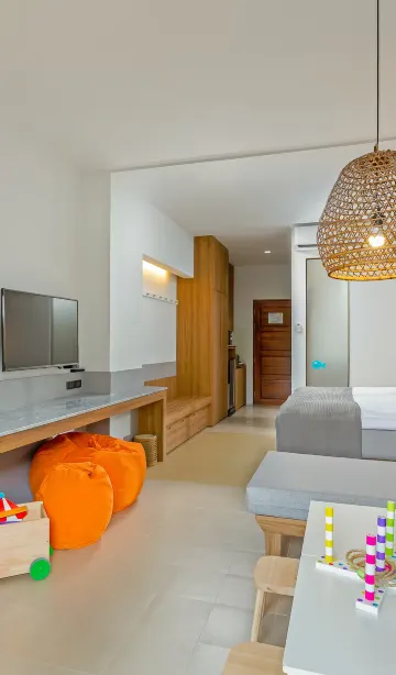 Lollo & Bernie Suite