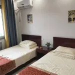 Jingyu Dahuashu Hotel Hotels near Baolinchan Temple