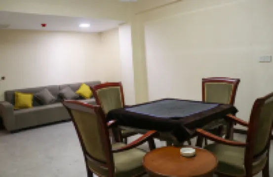 Yibin Guanyin Business Hotel