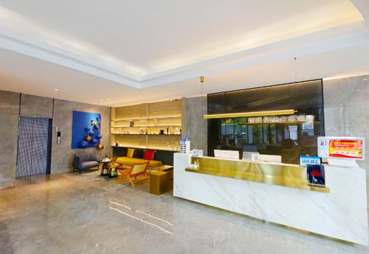 숙소 주변 편의시설