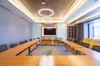 Kangzang International Hotel