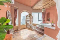 瓶子小屋江景主題民宿（解放碑洪崖洞店）