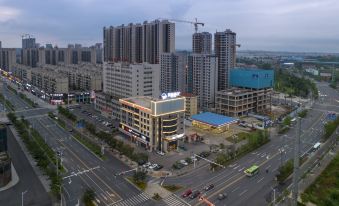 Molin Hotel (Changde Linyi Anfu Station Branch)