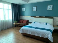 Xinkai Themed Homestay (Yulin Cultural Square)