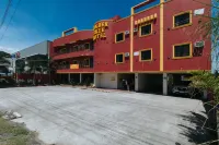RedDoorz @ Golden Skye Hotel Guagua Hotels in Bacolor