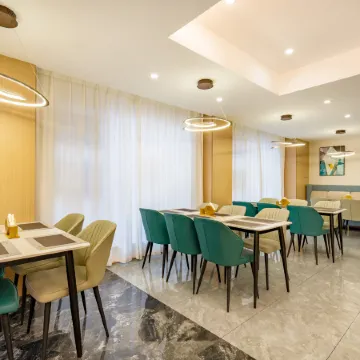 Homeinn Aifeel Hotel (Liyang Suning Plaza Ba Bai Ban)
