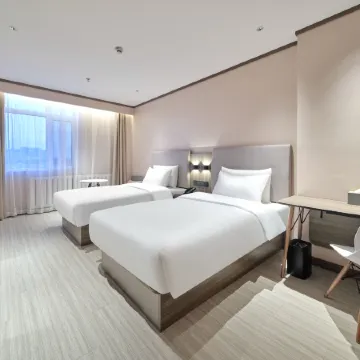 HanTing Hotel (Chifeng Linxi Zhenxinglou)