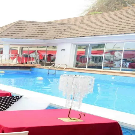Utopia Suite and Apartment