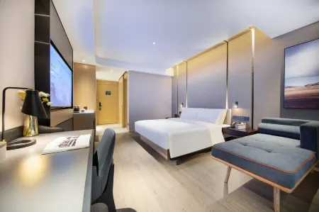 Atour Hotel Meixi Huxi Metro Station, Yuelu District, Changsha