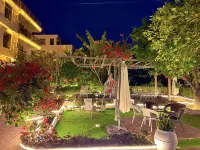 Weizhou Island Chumeng Seaview Homestay (Wucaitan Scenic Area) - Farmhouses