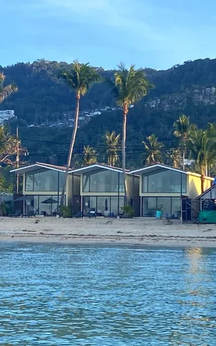 รูปภาพของSarana Beach Villas