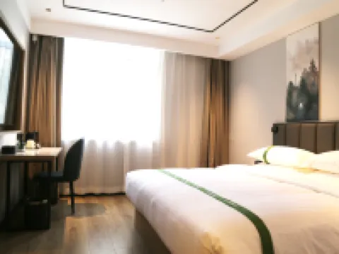 GreenTree Inn Express Hotel (Jinan Pingyin County Ginza Mall Store) Hotels in Pingyin