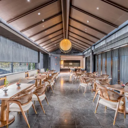 Zen Xuan Xanadu Hotel