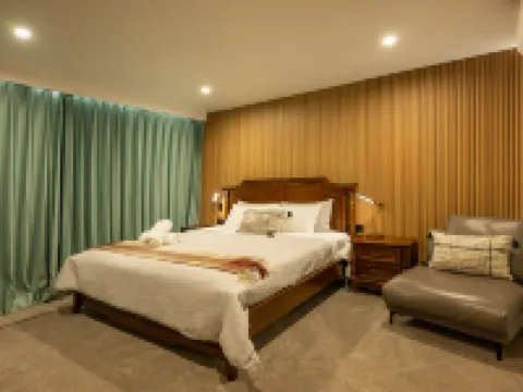 Alpine Studio Coulson Hotels near Chameleon Stargazing Booking Office