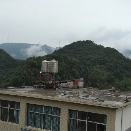 Panzhou Tongxiang Customs Inn