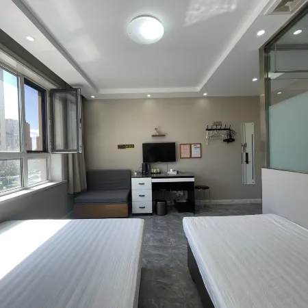 Yaxin Hotel