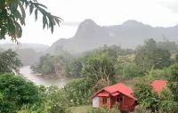 BaanRaiKhunYa