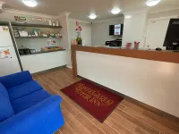 Monte Carlo Motor Inn - parking