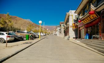 Wutai Mountain Yunshui Mountain Homestay (Guanghua Temple)