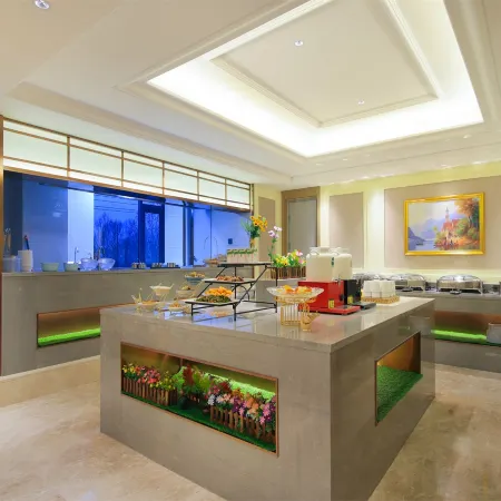 Vienna Hotel (Wuzhi Heshuo Avenue)