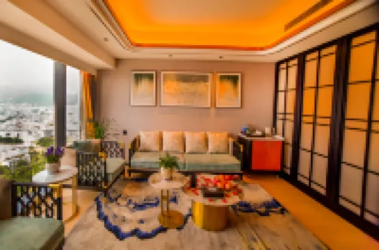 保山三川設計師觀景飯店（五洲國際廣場店）