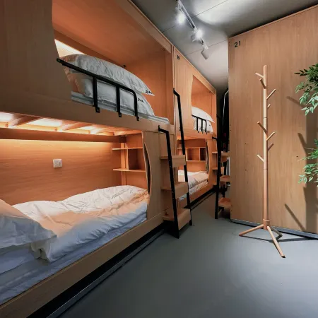 Qiezi Hostel (Zhongyang Dajie)