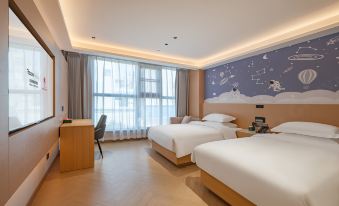 Jifeng International Hotel (Xi'an Zhonggulou Square Huimin Street)